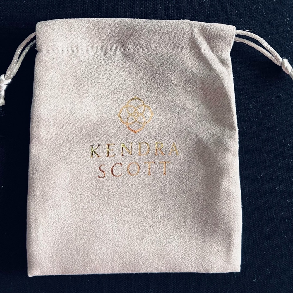 Kendra Scott Gold and Cream Jewelry Pouch